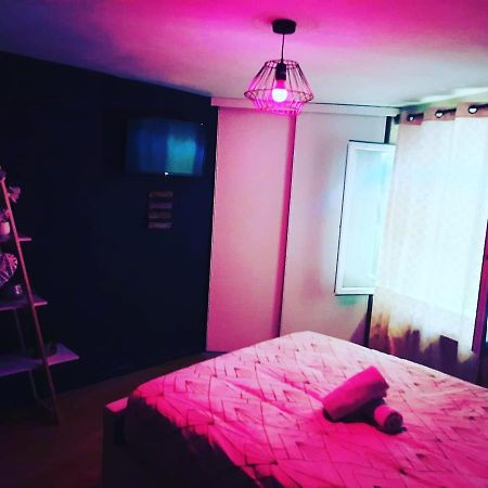 Maison Avec Jacuzzi Saint-Mitre-les-Remparts Екстериор снимка