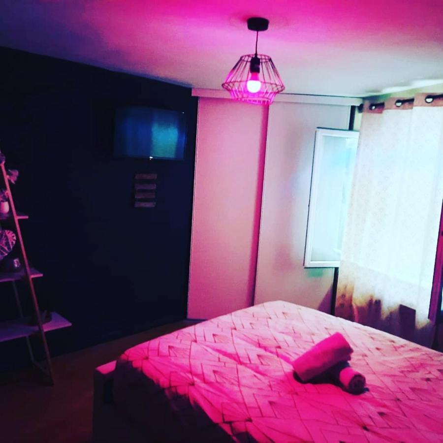 Maison Avec Jacuzzi Saint-Mitre-les-Remparts Екстериор снимка