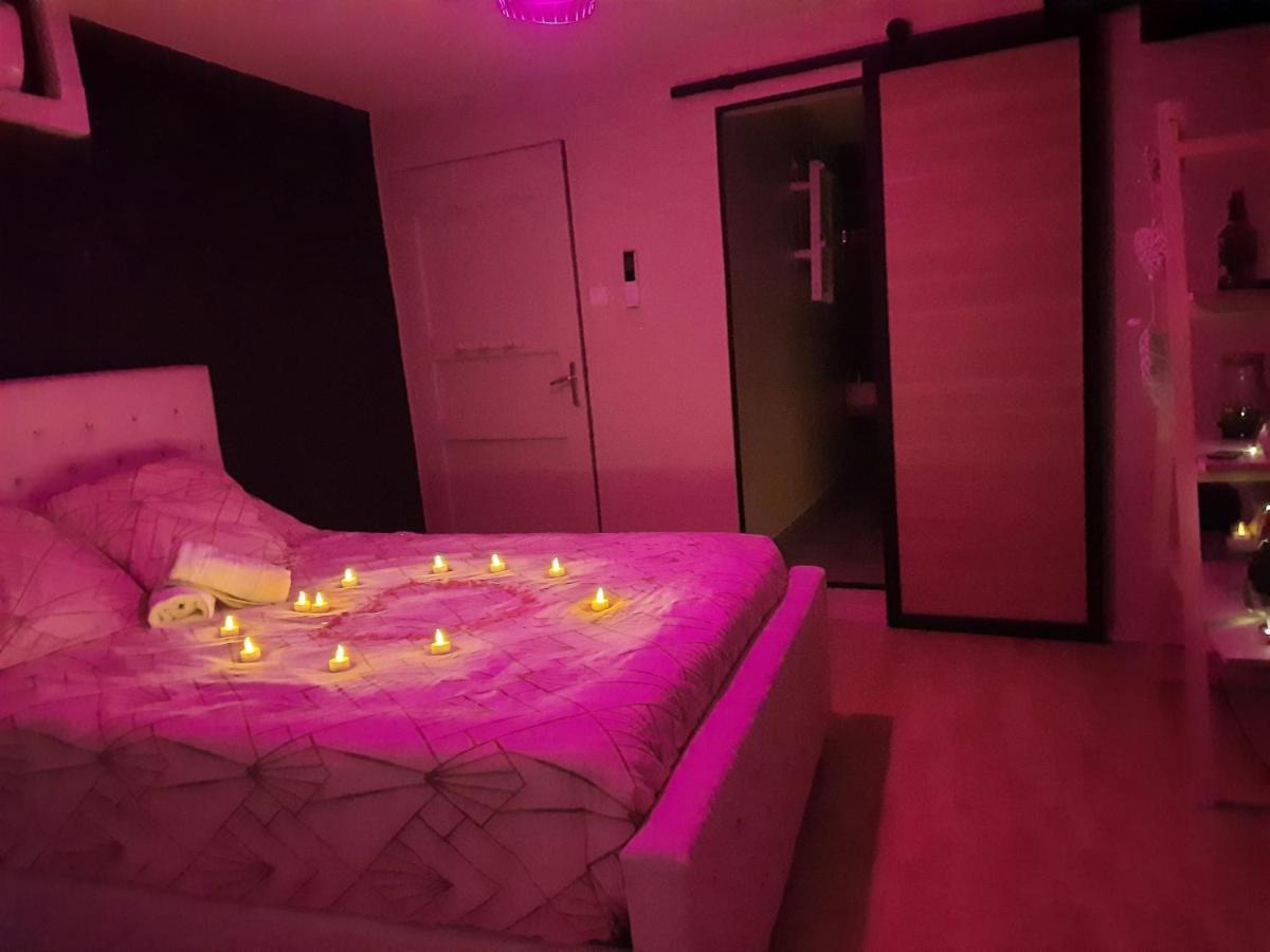 Maison Avec Jacuzzi Saint-Mitre-les-Remparts Екстериор снимка